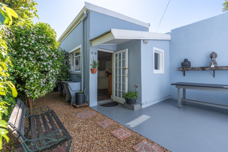 1 Bedroom Property for Sale in Woodstock Western Cape